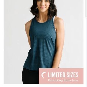 Women's ZYIA Penelope Tank - L